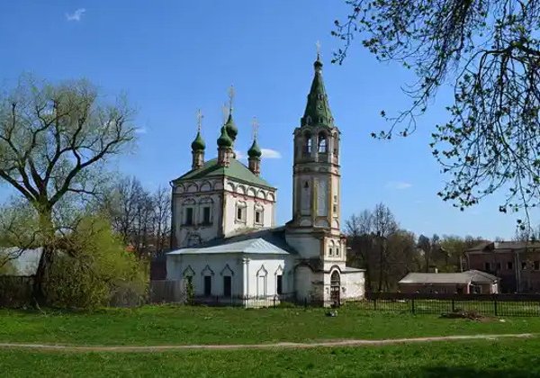 Расширенная обзорная экскурсия по Серпухову на транспорте туристов