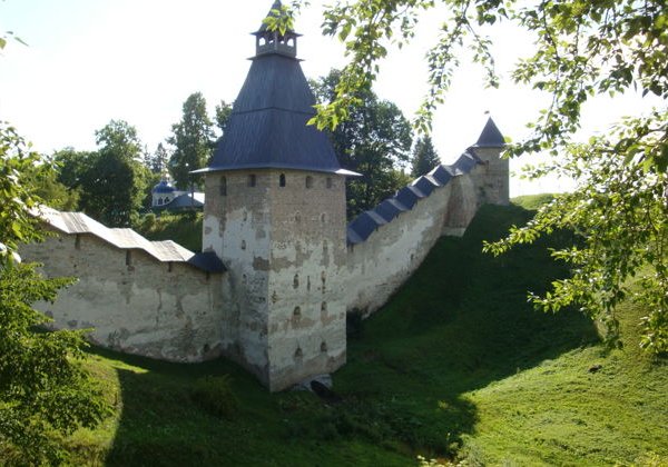 Изборск и Печоры — Пограничье Земли Русской - фото 2