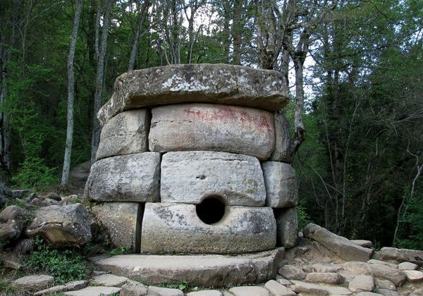 Знакомство с тайнами дольменов Геленджика - фото 4