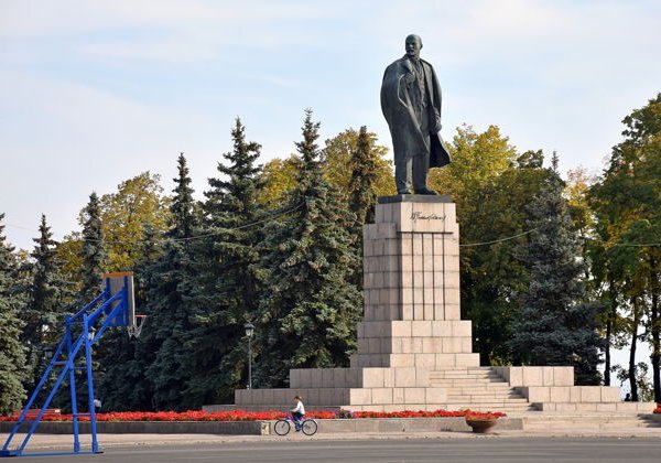 Весь Ульяновск на автомобиле - фото 1