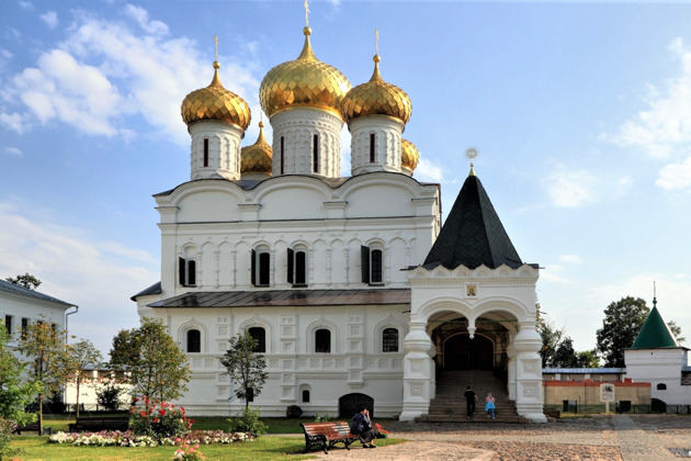 Индивидуальная экскурсия в Ипатьевский монастырь
