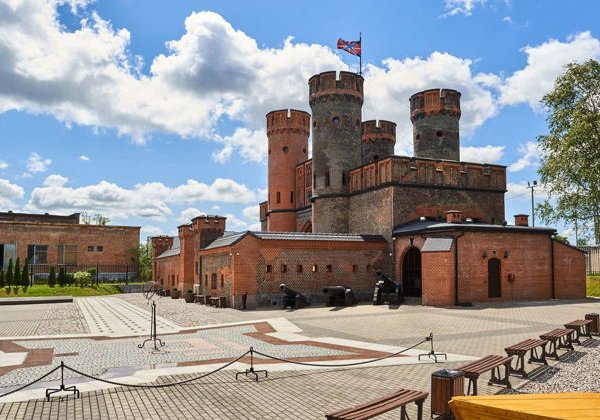 Пешая прогулка от площади Победы до Центрального парка - фото 1