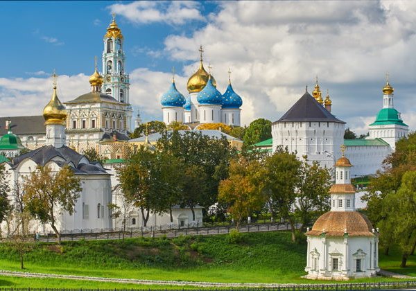 Экскурсия по Сергиеву Посаду и Троице-Сергиевой Лавре - фото 1