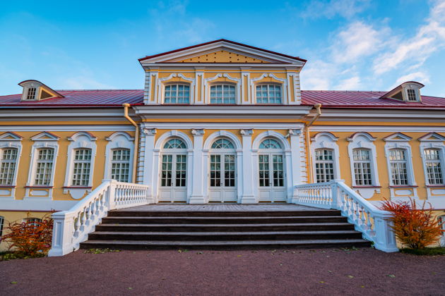 Фото экскурсии - Автобусная поездка в Ораниенбаум с посещением Большого Меншиковского Дворца - 6