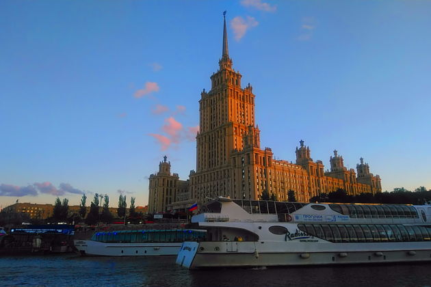 Фото экскурсии - Необычные сталинские высотки Москвы и величественная гостиница Украина - 1