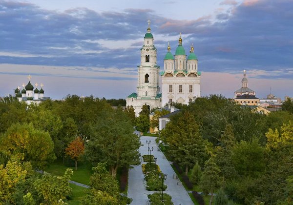 Пешком по Астрахани
