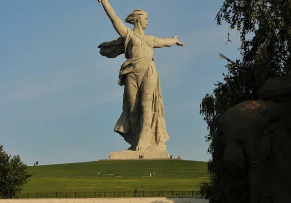 Мамаев курган — главная высота России