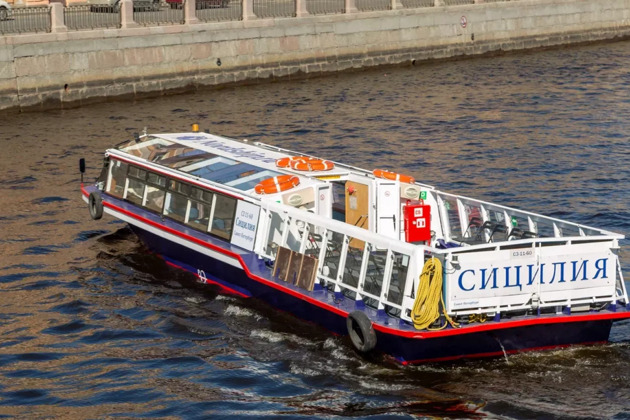 Фото - экскурсия: Аренда теплохода Сицилия для компании до 35 человек