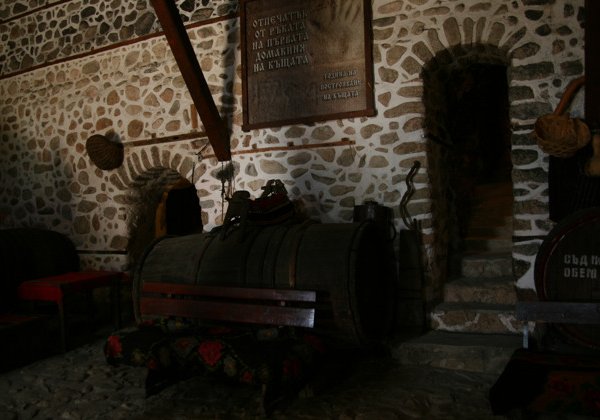 По винодельням! Дух, вино, кухня и история Болгарии