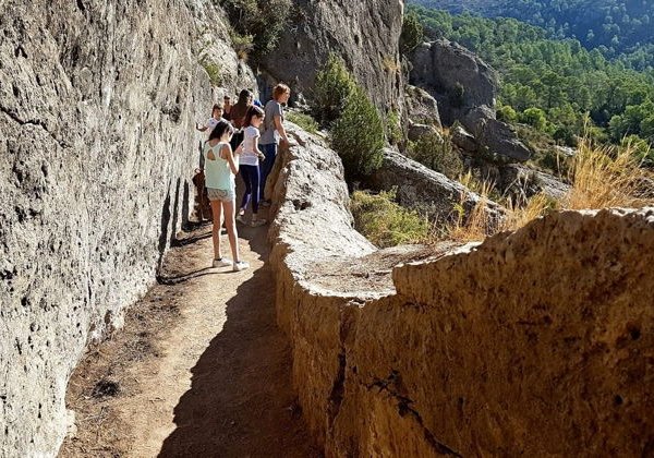 Римский акведук, арабский замок и каньоны в часе езды от Валенсии - фото 3