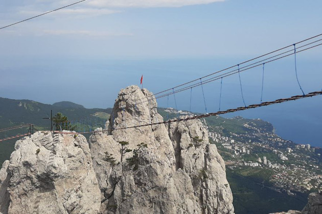 Фото - экскурсия: Вершина на Ай Петри - подвесной мост и купание в море