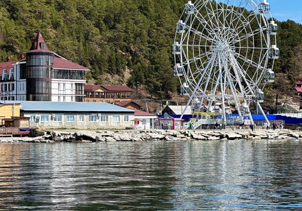 Байкал в Листвянке и исток реки Ангары - фото 2