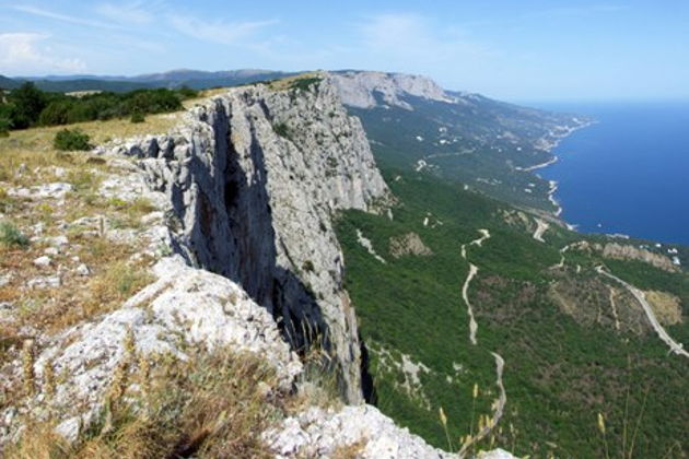 Красивейший треккинг по горной Байдаро-Кастропольской стене-5