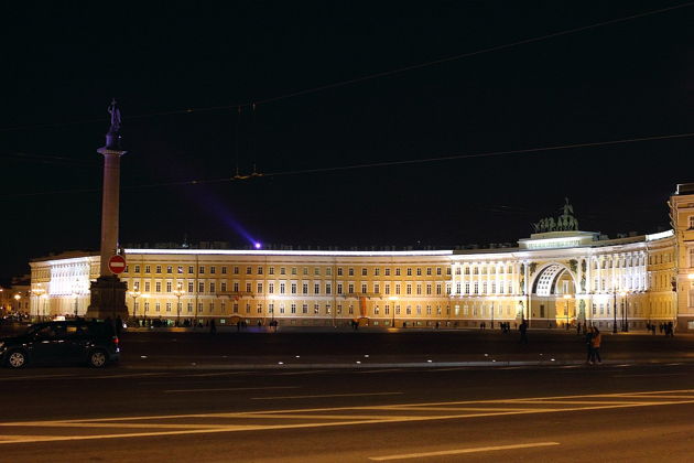 Разводка мостов и Санкт-Петербург из окна автобуса-5