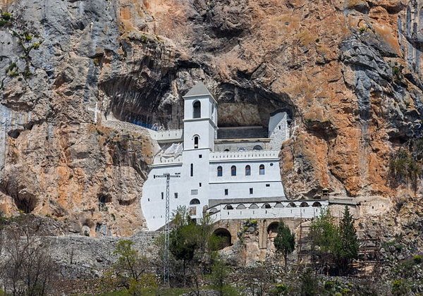 Два монастыря (Цетинский монастырь, Острог) - фото 4