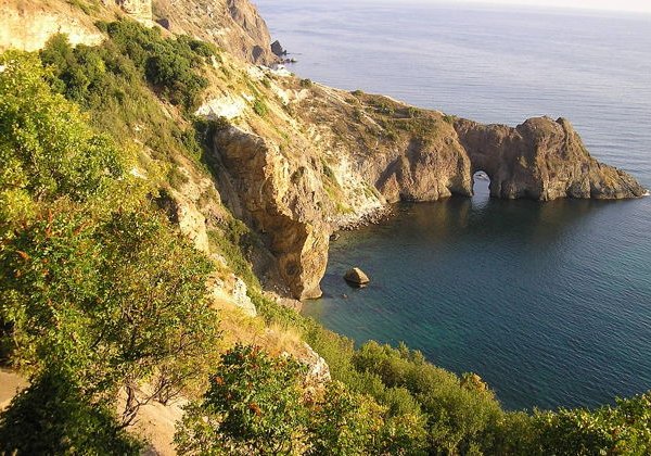 Личный гид для Вас с авто — самые красивые места мыса Фиолент и Балаклавы - фото 3