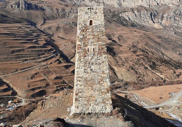 Северная Осетия: Кармадон, Даргавс, монастырь и три ущелья - фото 3