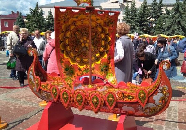 Семёнов — столица золотой хохломы