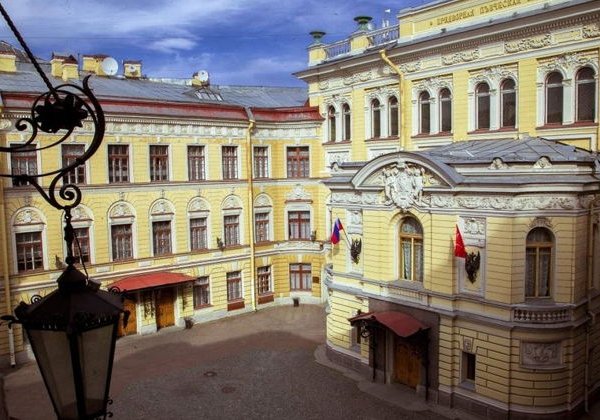 Квест-экскурсия «Нетривиальный Петербург или 5-ый элемент Питера» - фото 3
