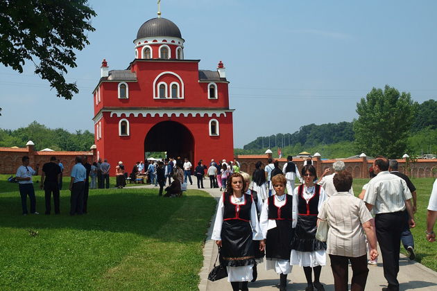 Нови-Сад, Сремские Карловцы, монастырь Крушедол и Петроварадинская крепость-6