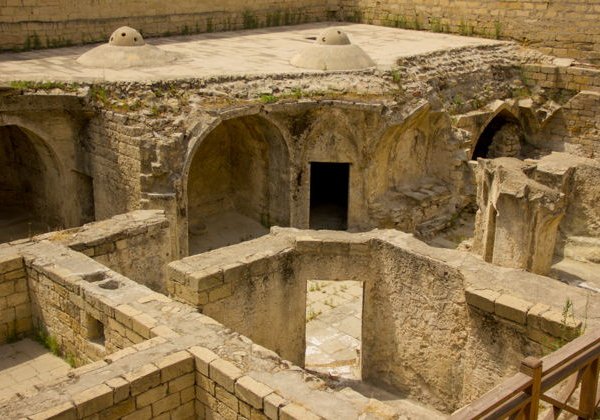 Знакомимся с Баку: насыщенная обзорная экскурсия - фото 4