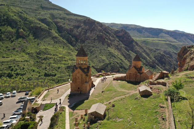 Фото - экскурсия: «От Арарата до Нораванка: Хор Вирап, тайны Пещеры 1 и винные легенды Арени»