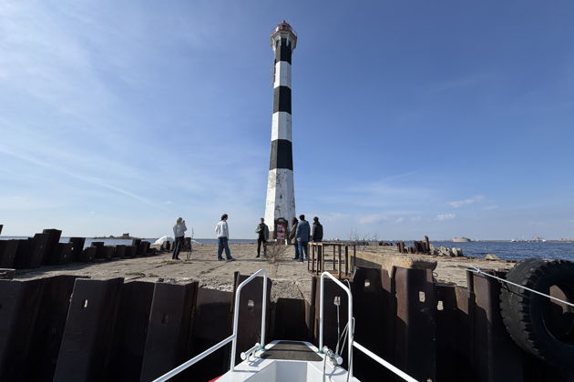 Фото экскурсии - Морское путешествие по истории акватории с посещением двух фортов и маяка - 8