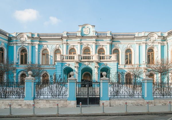 Мясницкая улица — пешеходная прогулка по царской дороге - фото 1