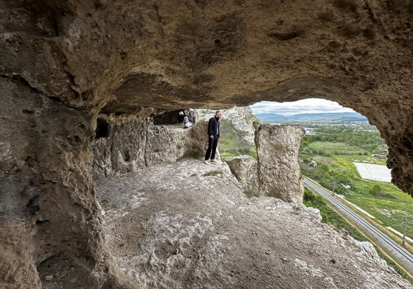 Большое путешествие в средневековый Крым. Пещерные города и храмы. - фото 2