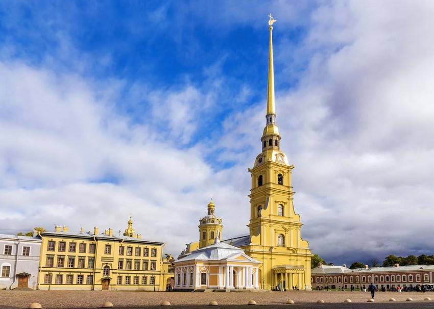 Петропавловский собор в Санкт-Петербурге