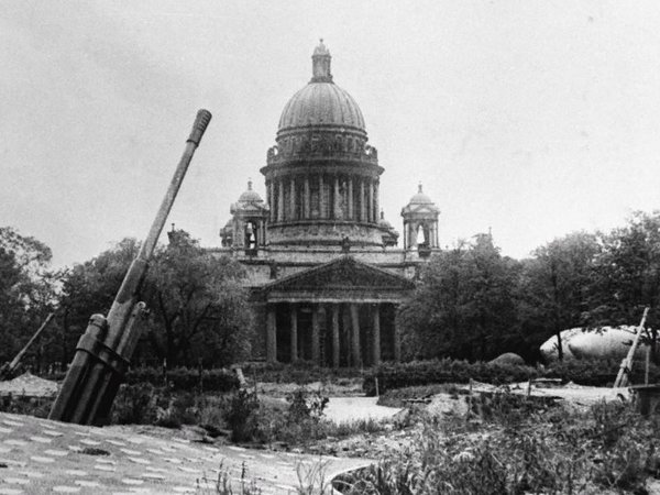 Пискаревское кладбище - Санкт-Петербург