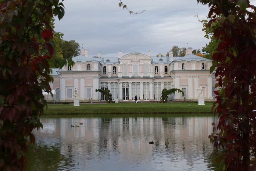 Китайский дворец в Санкт-Петербурге