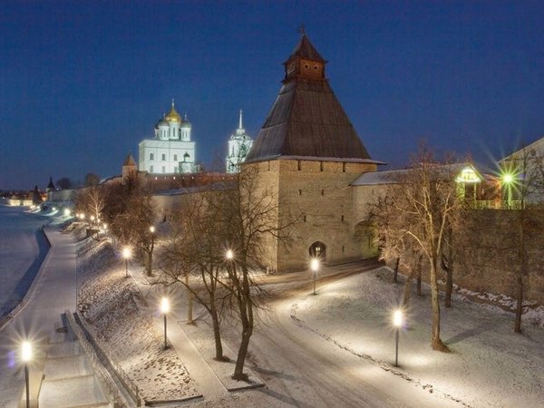 Довмонтов город - Псков