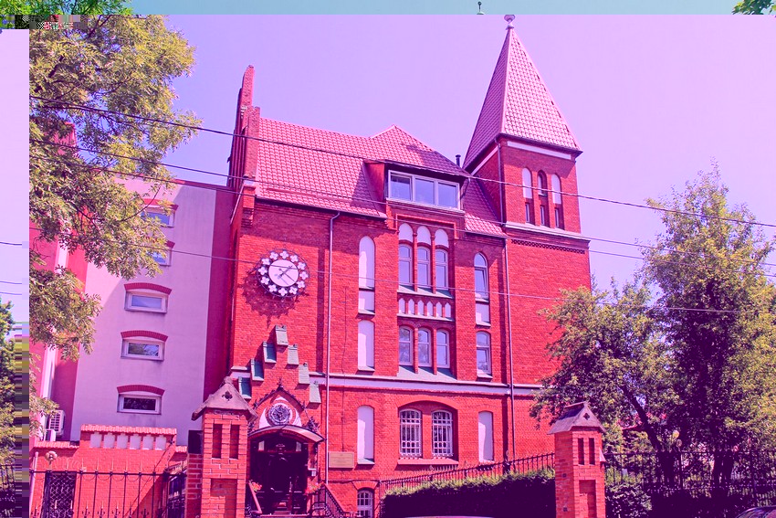 Дом с горгульей - Калининград