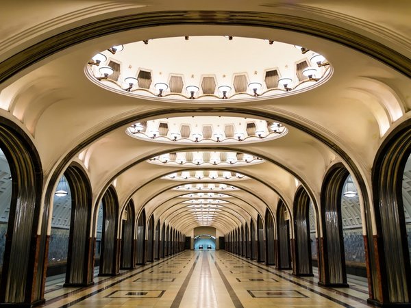 Метрополитен - Москва