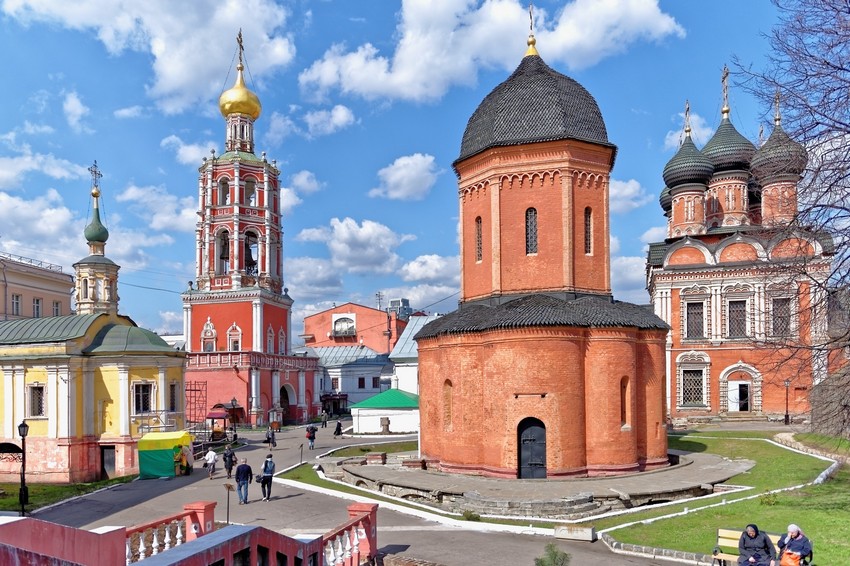 Высоко-Петровский монастырь - Москва