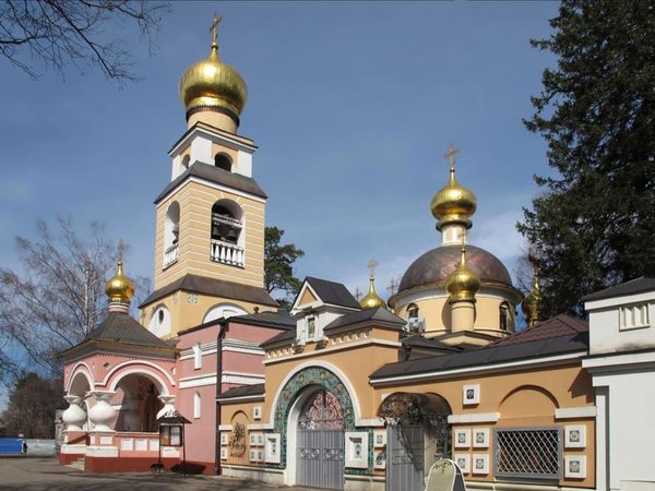 Храм Спаса Преображения Господня в Переделкино - Москва
