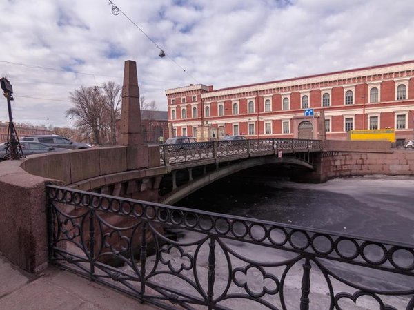 Поцелуев мост - Санкт-Петербург