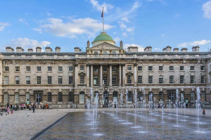 Достопримечательность Сомерсет Хаус фото - Лондон