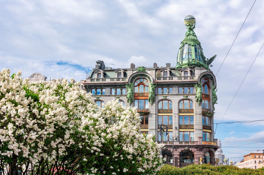 Дом Зингера в Санкт-Петербурге