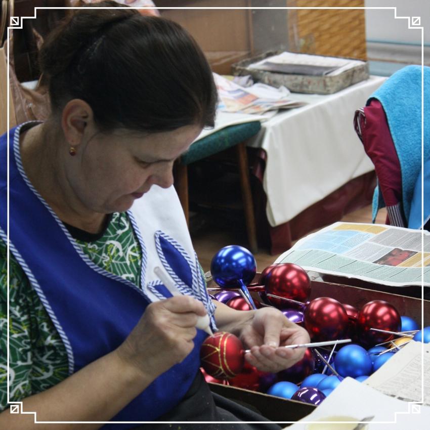 Достопримечательность Фабрика игрушек Бирюсинка фото - Красноярск