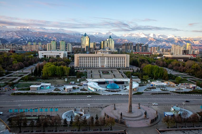 Алматинский арбат в Алматы