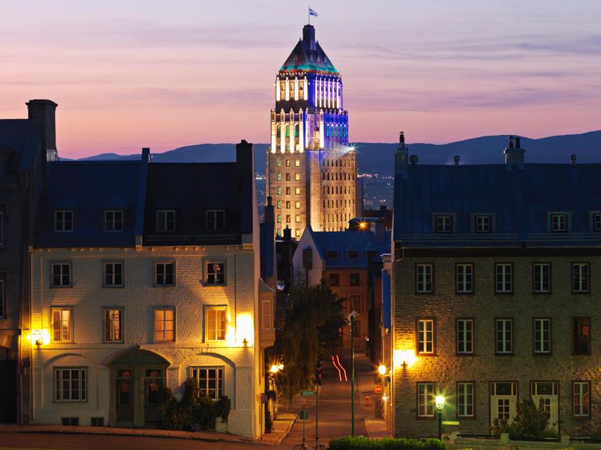 Достопримечательность Бенедиктинское аббатство Сен-Дени фото - Париж