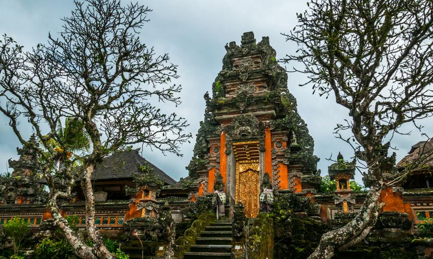 Водопад Гит-Гит