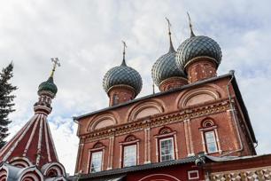 Церковь Воскресения Христова на Дебре