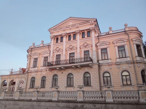 Арт-объект Счастье не за горами - Пермь
