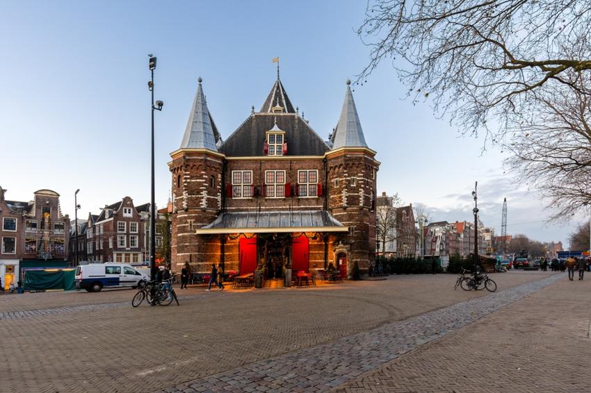 Достопримечательность Ньюмаркт фото - Амстердам