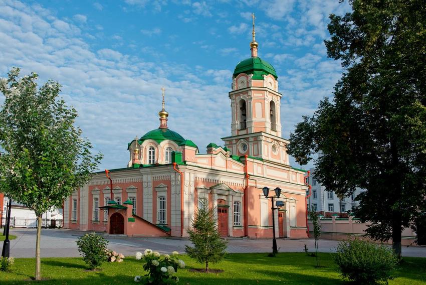 Достопримечательность Знаменский кафедральный собор фото - Тюмень