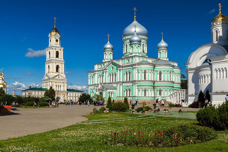 Достопримечательность Серафимо-Дивеевский монастырь фото - Дивеево