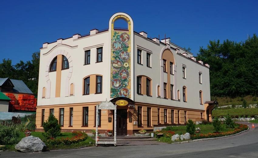 Достопримечательность Первый музей славянской мифологии фото - Томск